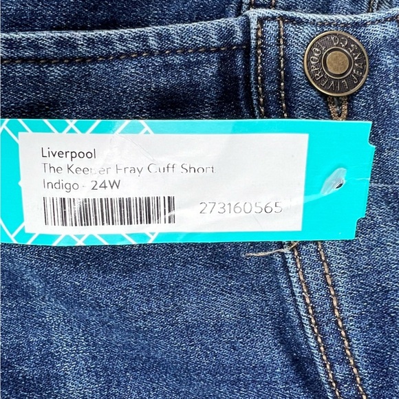 LIVERPOOL Plus Size 24 W “The Short” dark Wash Stretch denim shorts |Color Lumis - Picture 8 of 9